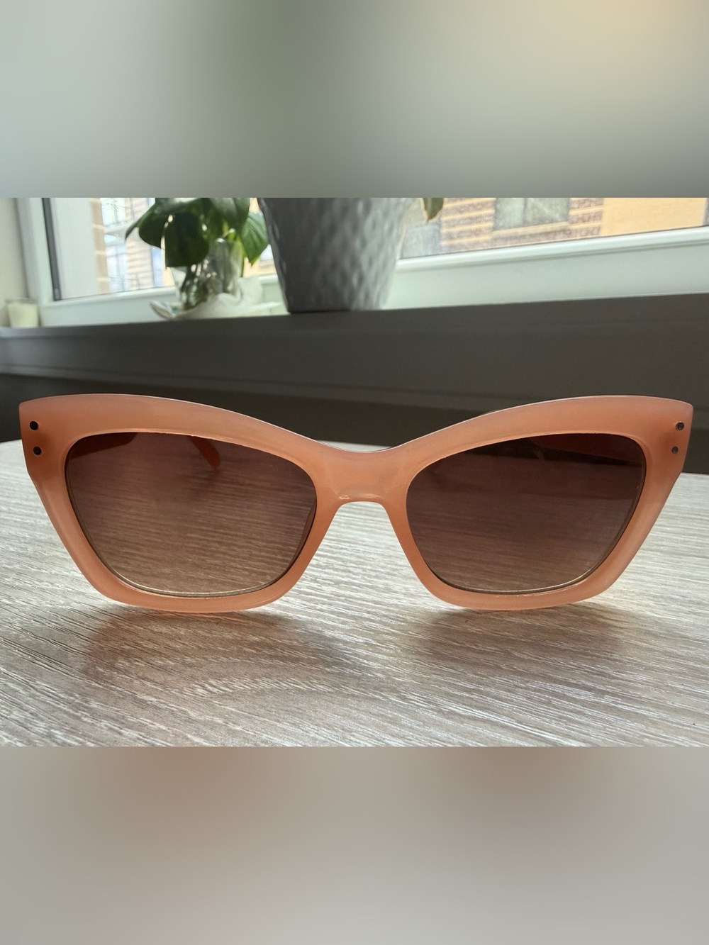 Roxy RS3001OP Cat Eye Sunglasses Pink / Peach Brown Gradient Lens